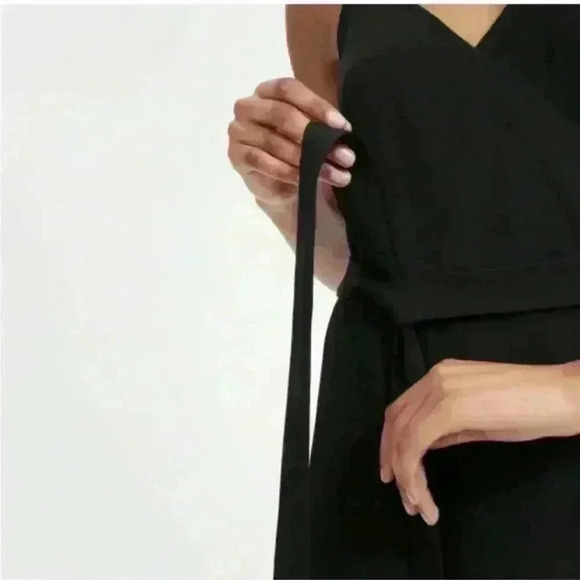 NWT Everlane Midi Wrap Dress, Size 0 | Japanese GoWeave Tank Wrap Dress in Black - Picture 4 of 7